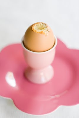 Thumbnail for MINI EASTER CAKES (Baked in real eggshells!)