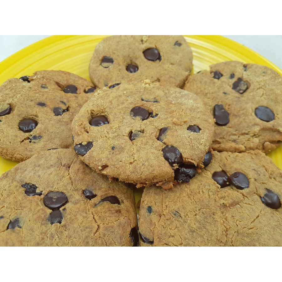 Low Carb Chocolate Chip Cookies - Fresh Baked