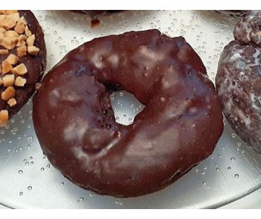 Low Carb Chocolate Frosted Donuts 6 pack - Fresh Baked