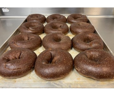 Low Carb NY Style Pumpernickel Bagels 3 pack - Fresh Baked